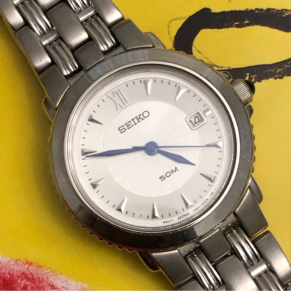 Seiko Date Sapphire Crystal Watch (needs battery) - Picture 3 of 8